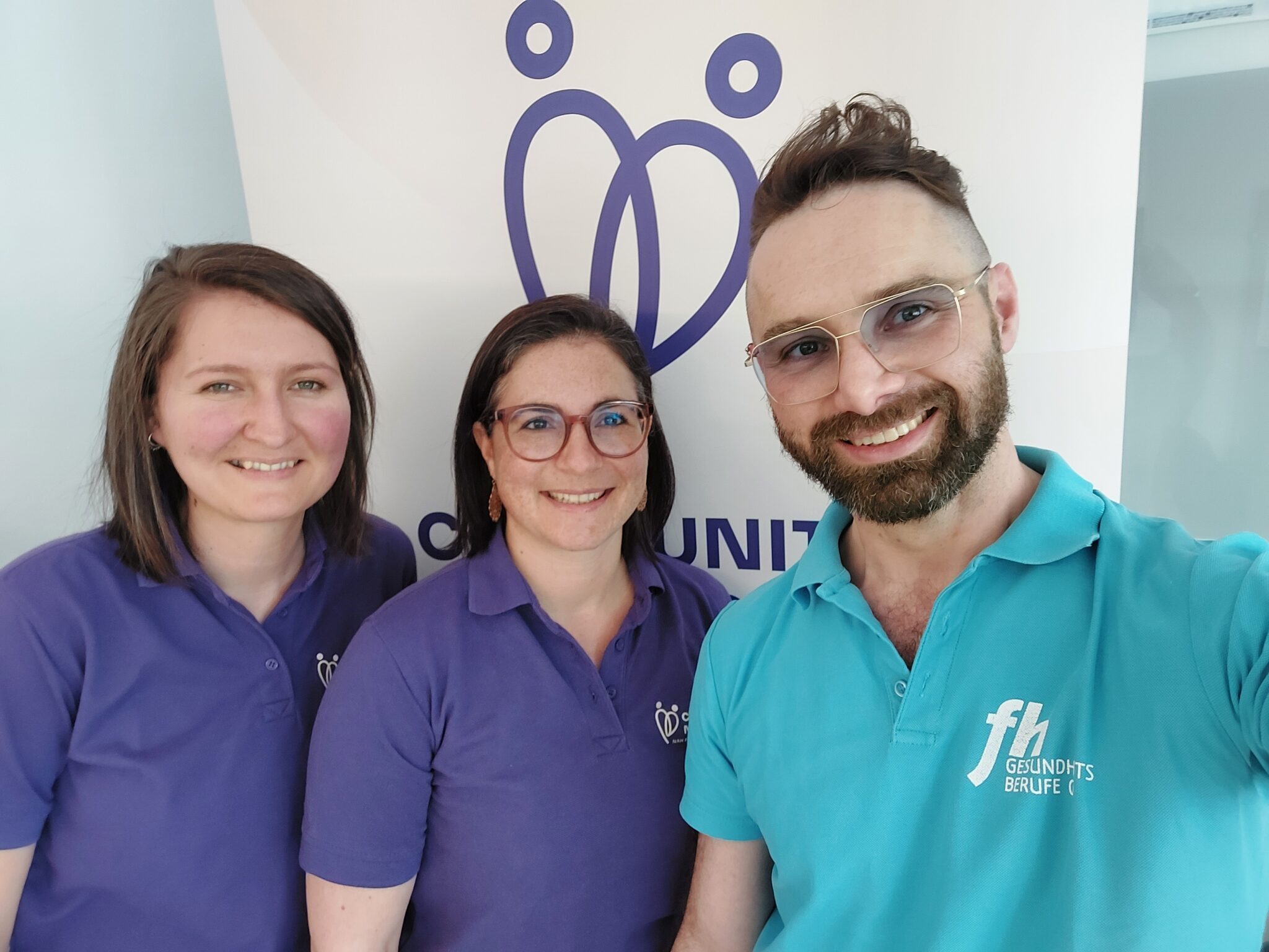 Studierender Rumpl Andreas mit den beiden Community Nurses DGKP Tanja Gattinger & Rebecca Schachinger 